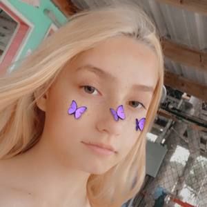 Meet your Posher, Holly